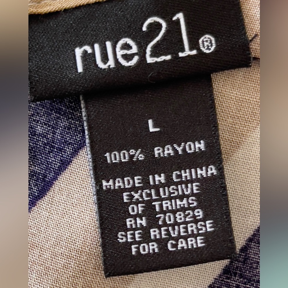 Rue 21 Chevron Spaghetti Strap Dress - Large‎ - Picture 4 of 9